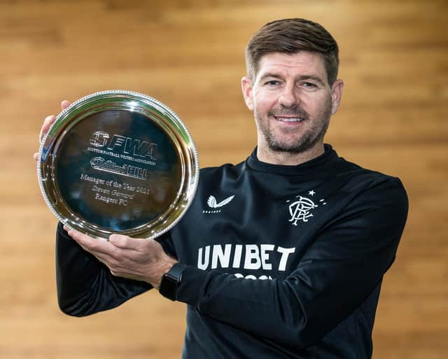 Steven Gerrard with the William Hill Manager of the Year award for 2020-21 from the Scottish Football Writers' Association. (Photo by Kirk O'Rourke).