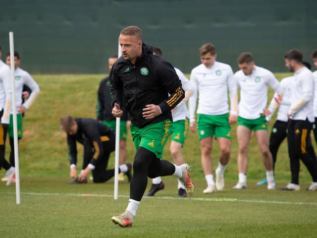 Leigh Griffiths has signed a new Celtic deal.