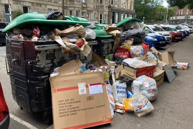 Comedian Eleanor Morton said Edinburgh was “looking shocking” with “rubbish everywhere,” while Dougie Morgan said he was “ashamed” to be in the city.