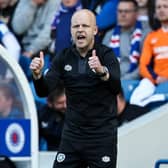 Hearts manager Steven Naismith gives his team a thumbs up during the 2-2 draw with Rangers at Ibrox.  (Photo by Ross MacDonald / SNS Group)