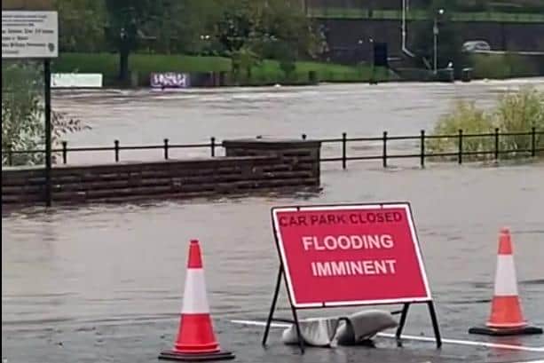 An evacuation is underway as the water levels of the River Tweed and River Teviot rise rapidly (Photo: Police Scotland).