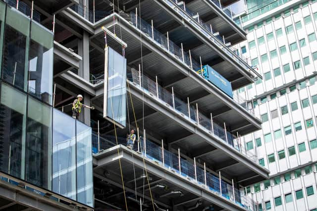 The glazing will be installed using an innovative monorail system to erect the panels – the first time this technique is thought to have been used in Scotland.