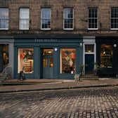 Independent shops on a cobbled street in Edinburgh’s New Town – small businesses like these face rising costs amid a 31% year-on-year increase in Scottish insolvencies.