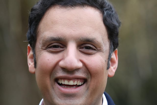 Anas Sarwar has unveiled his shadow cabinet.