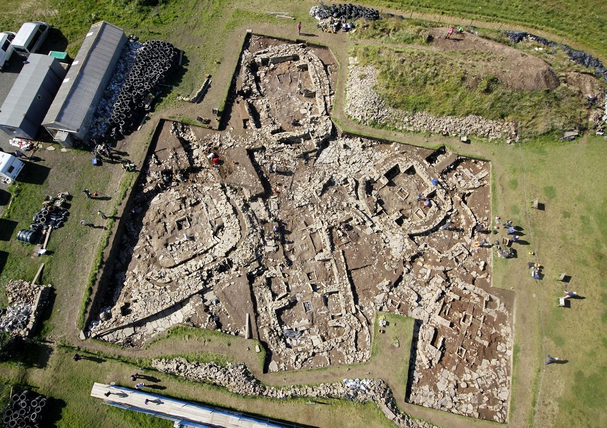 Tales of people who gathered at Orkney super site 5,000 years ago unravelled