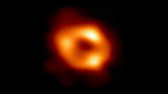 Milky Way's black hole centre: First-ever image is stunning scientific ...