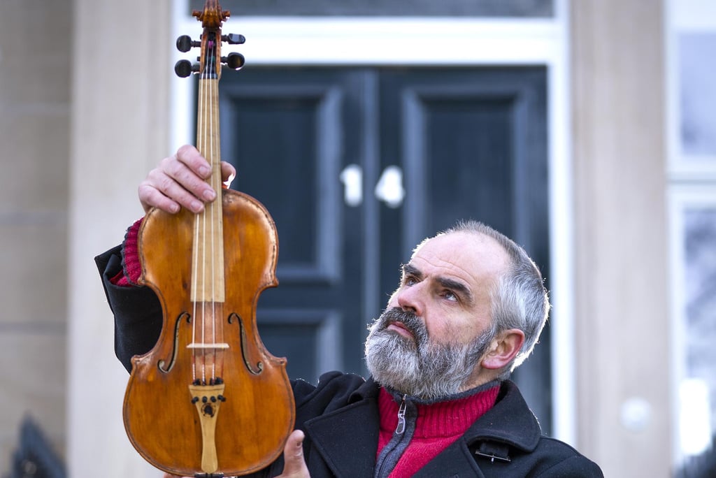 Floorboards saved from skip outside Shackleton’s home made into unique violin in Edinburgh