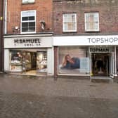 Non-essential shops with outdoor entrances will reopen across Scotland today.