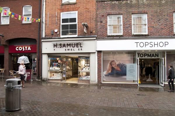 Non-essential shops with outdoor entrances will reopen across Scotland today.
