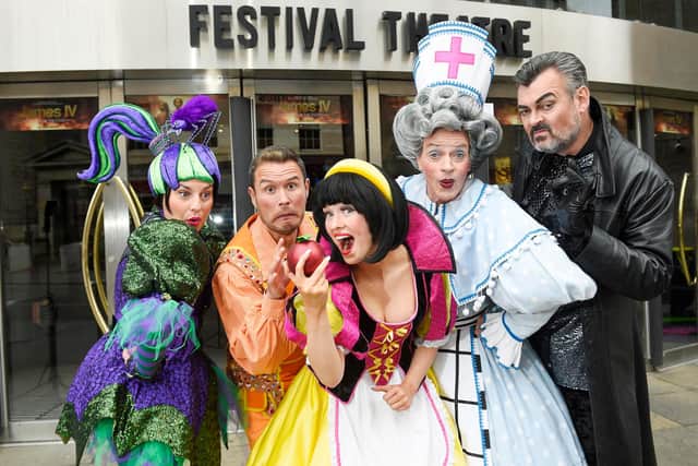 Snow White And The Seven Dwarfs at the Festival Theatre, with Clare Gray, Jordan Young, Francesca Ross, Allan Stewart and Grant Stott PIC: Greg Macvean / Capital Theatres
