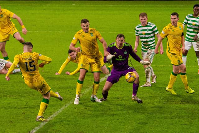 Kevin Nisbet scores to secure Hibs the draw in their league match against Celtic. Photo by Ross MacDonald / SNS Group