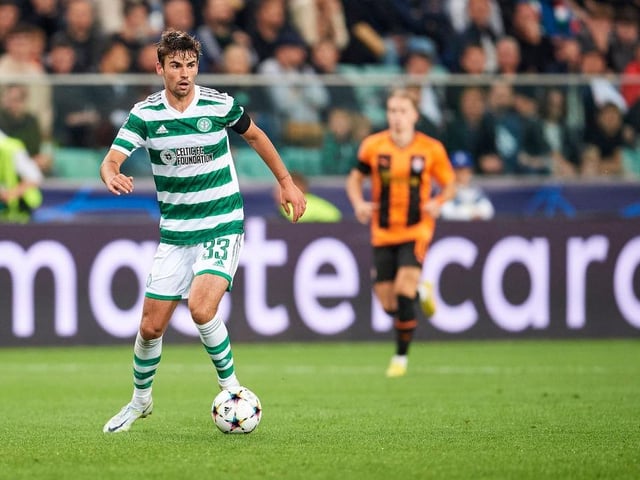 The Danish midfielder offers excellent, calm and composed passing ability in the engine room with a rating of 75 for his short passing on Fifa 23.