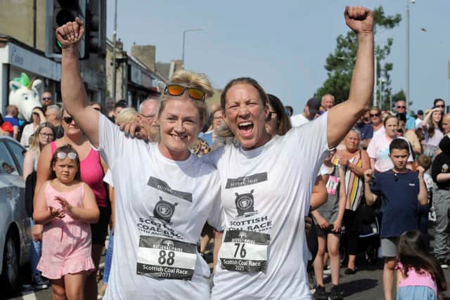 Pictured is the winner of the women's race: Caroiline Lech (correct, right), from Carnoch, Fife. With friend Ashley Jarvis (left). Pic: Colin Hattersley Photography.