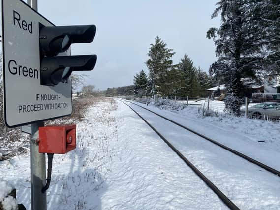 A snowy scene looking north at Ladybank station