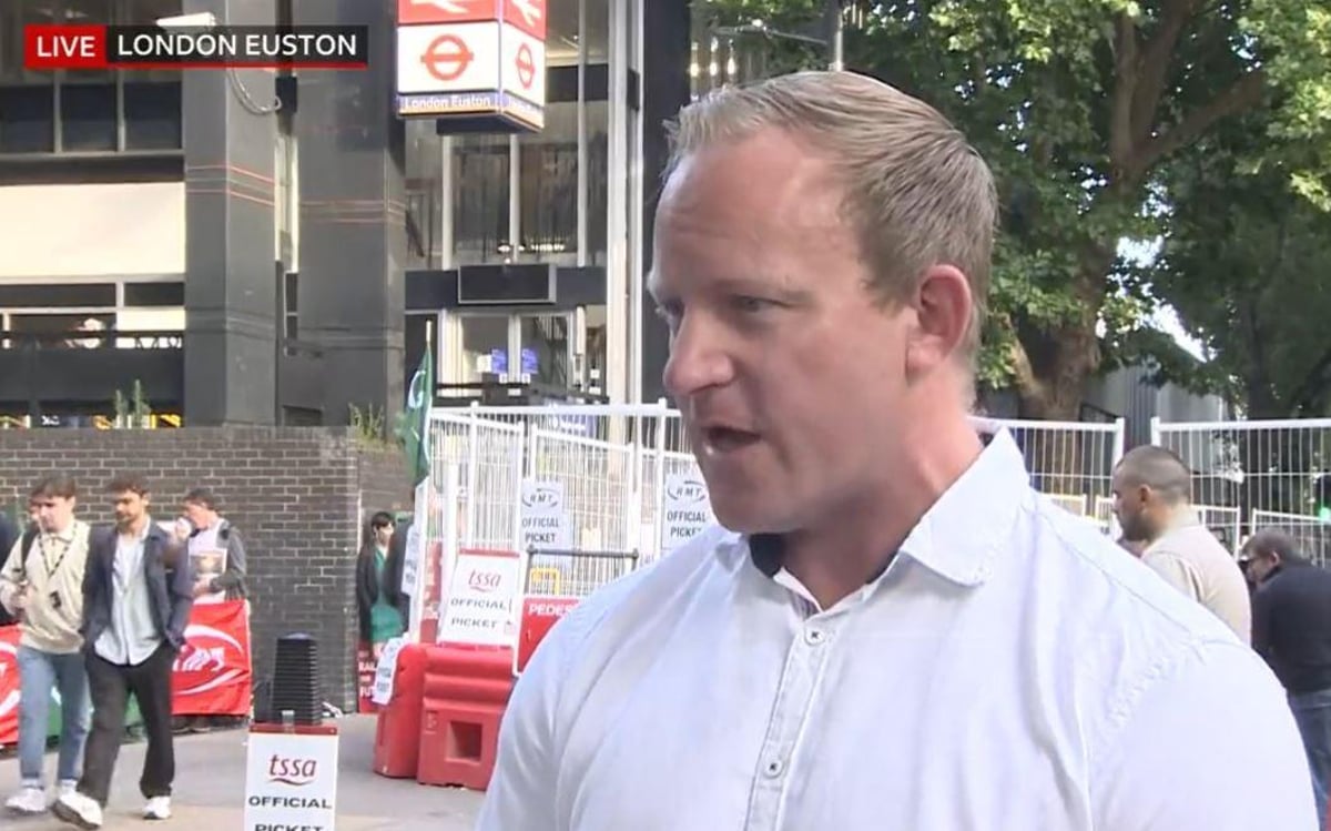 Union leaders condemn Labour’s sacking of frontbencher Sam Tarry after he joined picket line alongside striking workers