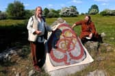 Explaining runestones at Hovgården archaeological site