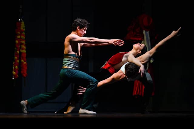 Natalia Osipova, Isaac Hernández and Jason Kittelberger in Carmen PIC: Jeff J Mitchell/Getty Images