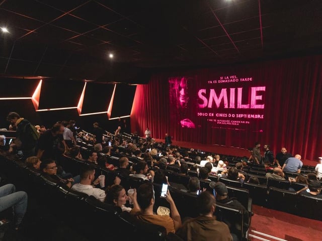 Smile has been in cinemas for a number of weeks now and continues to keep horror heads happy. One of the best horrors released this month, it comes recommended by critics.