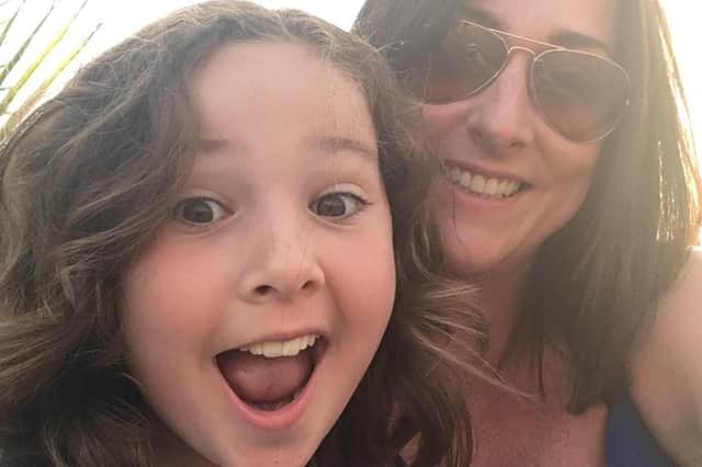 Milly Main with her mother Kimberly Darroch