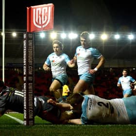 Ryan Conbeer of Scarlets scores a try.
(Photo: Ben Evans/Huw Evans/Shutterstock -12835296bc)