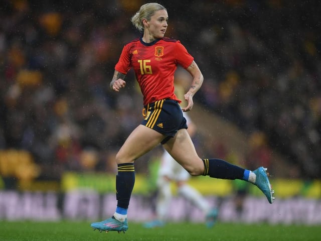 Into her third major tournament appearance with Spain, the defender has won pretty much everything domestically and is Spain’s rock at the back. With Ballon d’Or winner Alexia Putellas sadly ruled out with an ACL injury on the eve of the tournament, Mapi Leon’s importance to Spain has become even more evident.