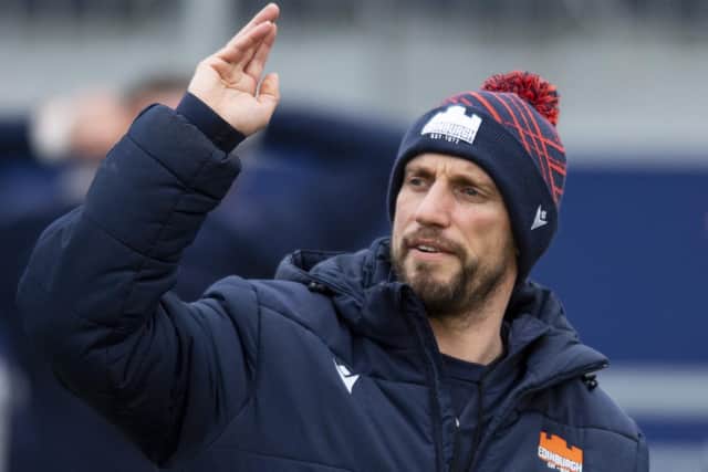 Head coach Mike Blair leads an Edinburgh Rugby training session ahead of the 1872 Cup 2nd leg against Glasgow Warriors at Murrayfield. (Photo by Mark Scates / SNS Group)