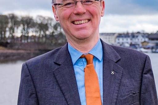 SNP candidate Alasdair Allan has retained his seat