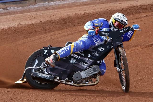 Edinburgh Monarchs' James Sarjeant in action Pic by: Jack Cupido