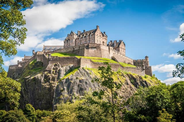 As the sun is out for longer, here's when summer will officially begin. Photo: Iann Castelein / Getty Images / Canva Pro.