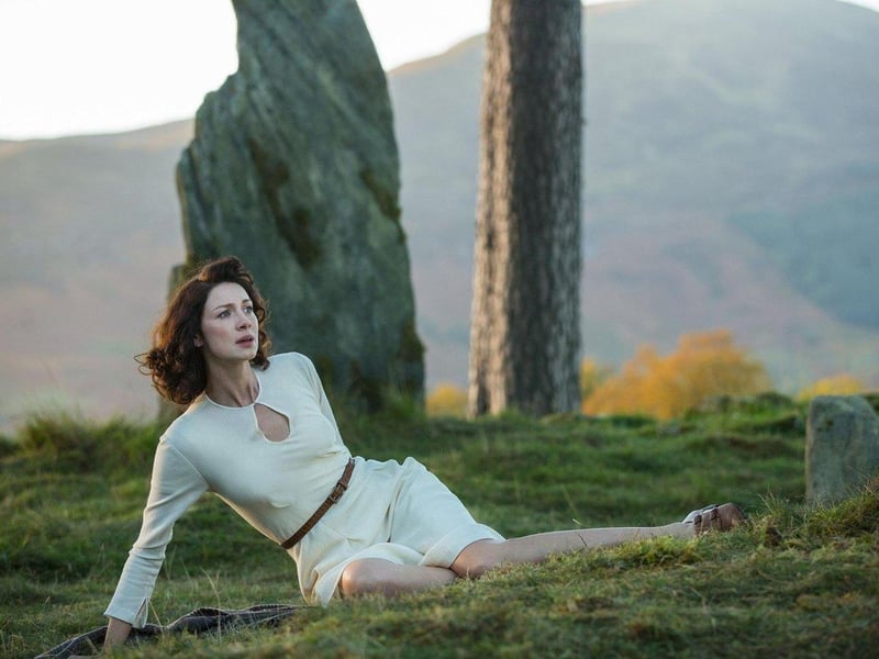 Thought to derive from the term ‘Saxon’, the Gaelic word “Sassenach” refers to an English person. In Outlander, Jamie uses it as a term of affection when addressing Claire. You can pronounce the word by sounding out “sass-un-nak”.