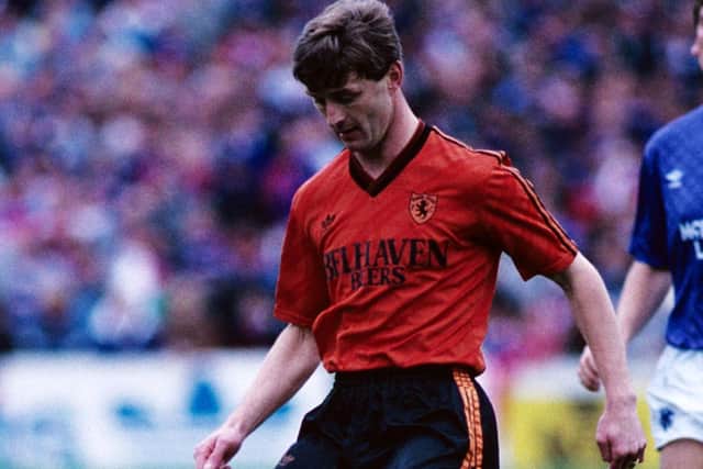 Paul Hegarty in action for Dundee Utd against Rangers in 1987.