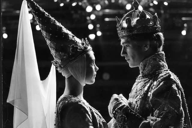 Ian McKellen as King Richard II and Lucy Fleming as Queen Isabel in Richard II on 25 August 1969 in the Assembly Hall, Edinburgh as part of the Edinburgh Festival