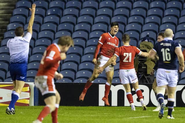 This Louis Rees-Zammit try for Wales ultimately denied Scotland the title in 2021.