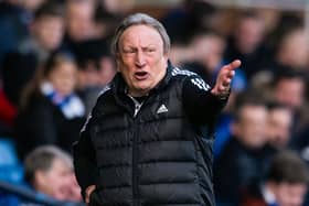 Neil Warnock laments Aberdeen's play during the defeat by Kilmarnock.