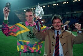 Roddy McKenzie (left) and Stenhousemuir boss Terry Christie. Picture: SNS Group