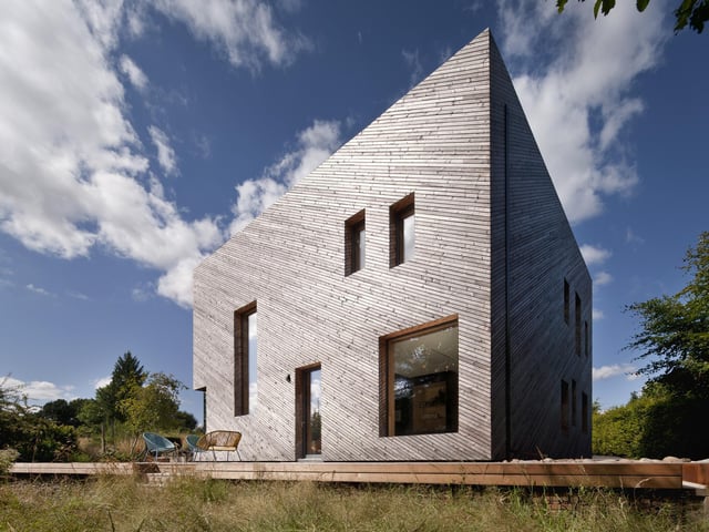 . A contemporary property in Kippen, Stirlingshire, Ostro Passive House is home to architectural designer Martin and architect Mhairi.