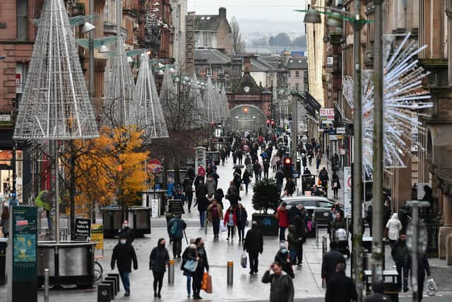 Shoppers in Glasgow city centre as it goes into a 3 week lockdown in tier four covid_19