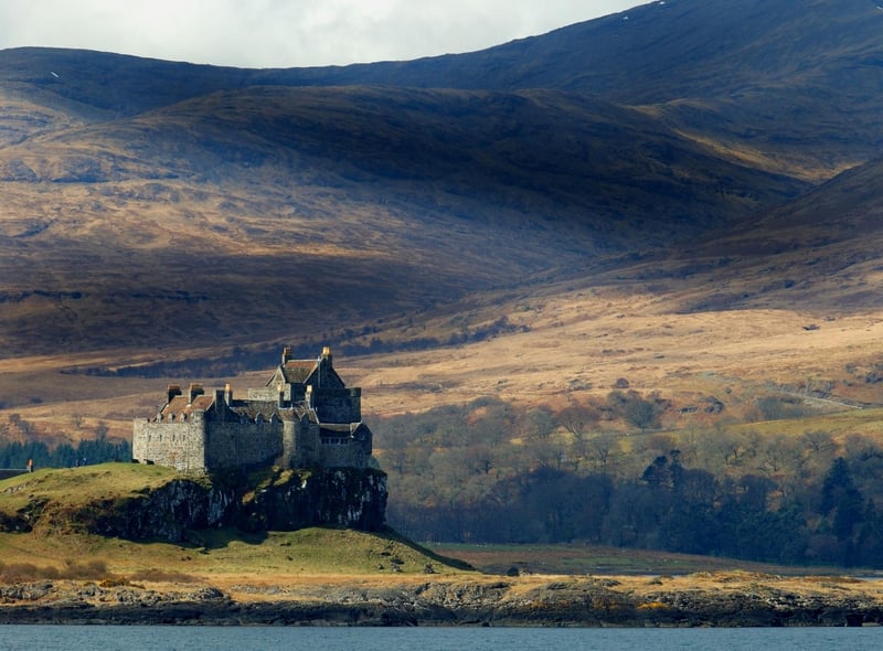 This castle was saved from ruin back in 1911 and within its walls it carries over 800 years of history for one of Scotland's oldest clans, Maclean. It stands tall on the sea cliffs on the Isle of Mull at the West Coast of Scotland.