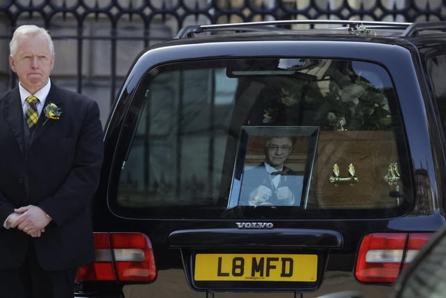 The coffin arrives for the funeral ceremony of Ken Buchanan at St Giles Cathedral on April 25, 2023 in Edinburgh