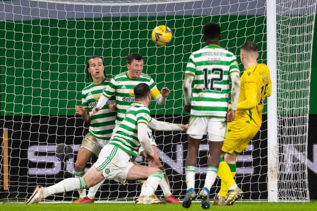 Hibs' Kevin Nisbet scores a late equaliser against Celtic to leave the Parkhead side in a more drastic situation than the one that led to them losing the title by 21 points following the failed John Barnes-Kenny Dalglish experiment. (Photo by Craig Foy / SNS Group)