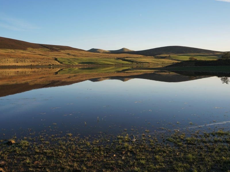 Of all the reservoirs in the Pentland Hills, Threipmuir is probably the best for wild swimming -particularly for beginners. It's easy to access, has a car park nearby, and is surrounded by picturesque peaks. Steer clear of the reservoir gate and be mindful of the anglers who also use the reservoir.