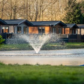 The sprouting fountain on the lake at Allerthorpe Golf & Country Park. Image: Prestige Country Parks