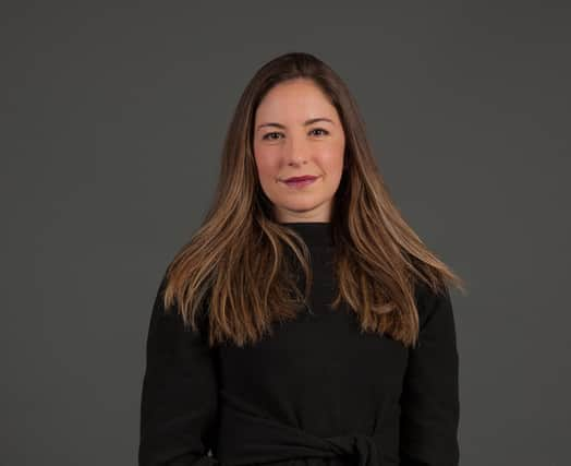 Emma Peveril is a lawyer in DLA Piper’s Real Estate practice, based in Edinburgh