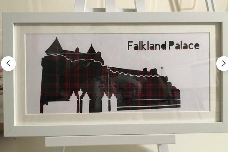 A unique design on Falkland Palace by Broughty Ferry based Gilly Bee Creations.
https://www.etsy.com/uk/shop/GillyBeeCreations