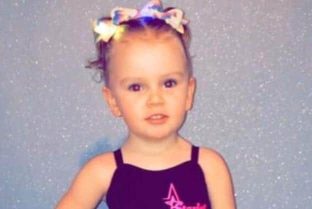 Robyn Knox died at the age of three after being struck by a car near Dunfermline
