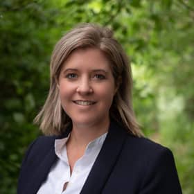 Sarah Stone, director of Samtaler