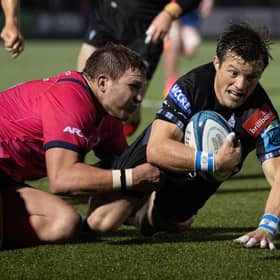 George Horne scores Glasgow's fourth try, a brilliant individual effort. (Photo by Craig Williamson / SNS Group)