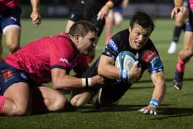 George Horne scores Glasgow's fourth try, a brilliant individual effort. (Photo by Craig Williamson / SNS Group)