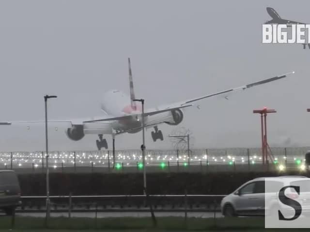The plane was captured landing at Heathrow