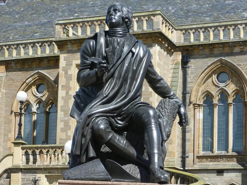 This Burns Statue sits next to the McManus Galleries which can be found in Albert Square, Dundee. It was erected to honour the legendary Scottish poet and lyricist, Robert Burns (or Rabbie Burns) who is credited for the famous song “Auld Lang Syne”.